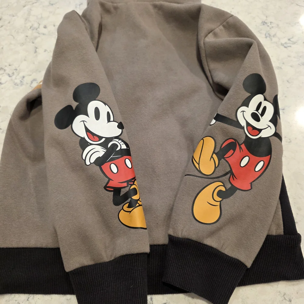 Disney 